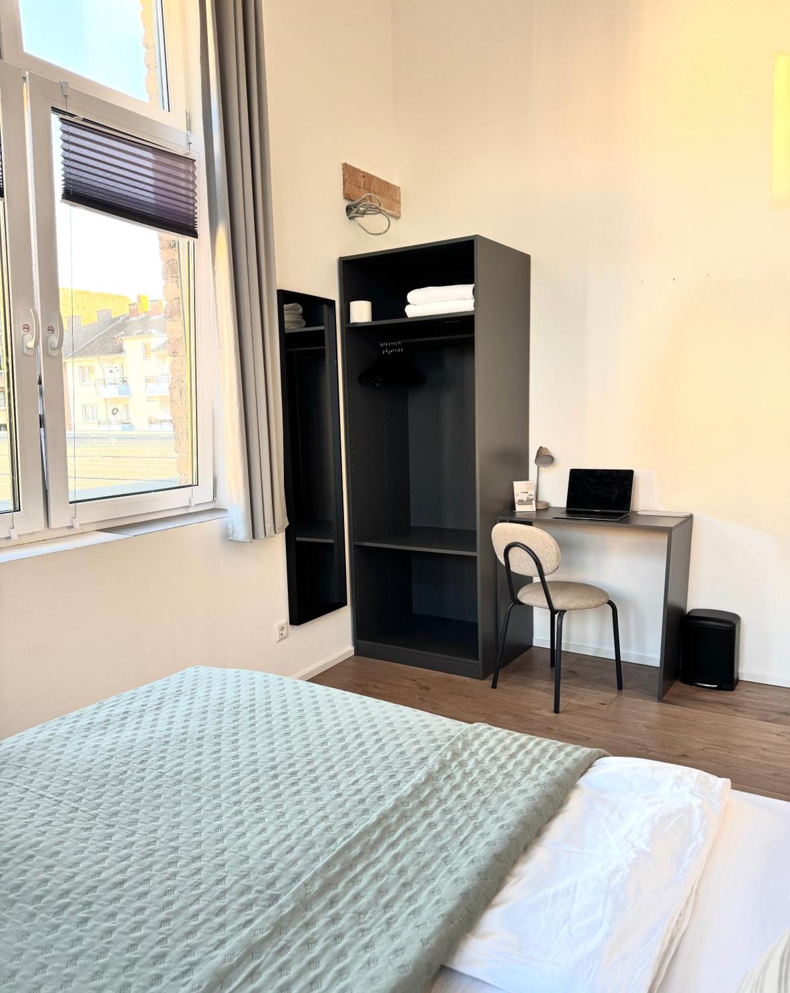 Self Check-in Haus - 15min Zum Hbf Und Messe Düsseldorf