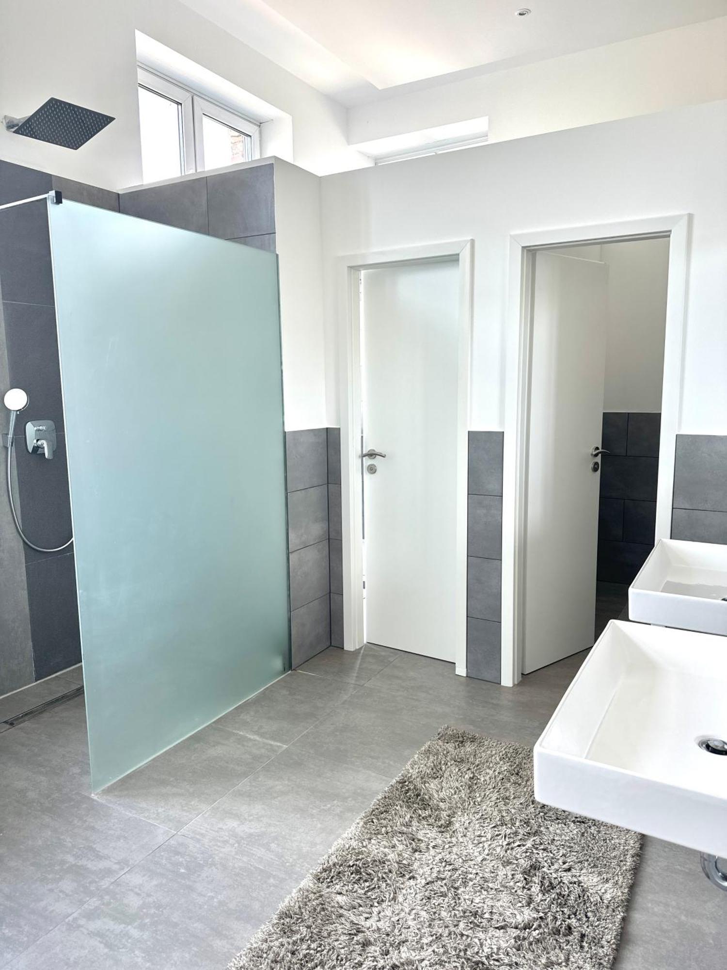 Self Check-in Haus - 15min Zum Hbf Und Messe *